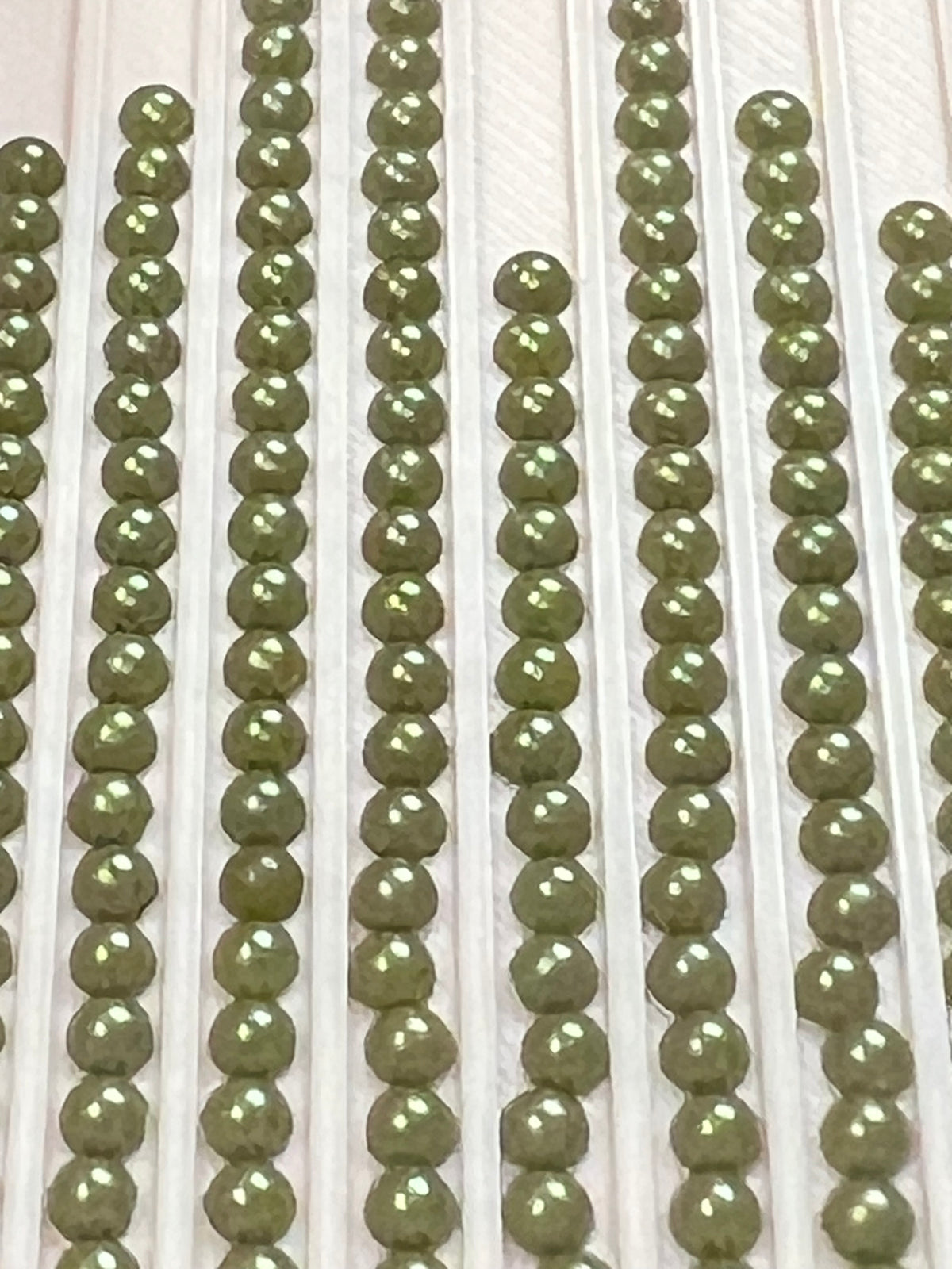 Luna Pearls – FP48 Moss