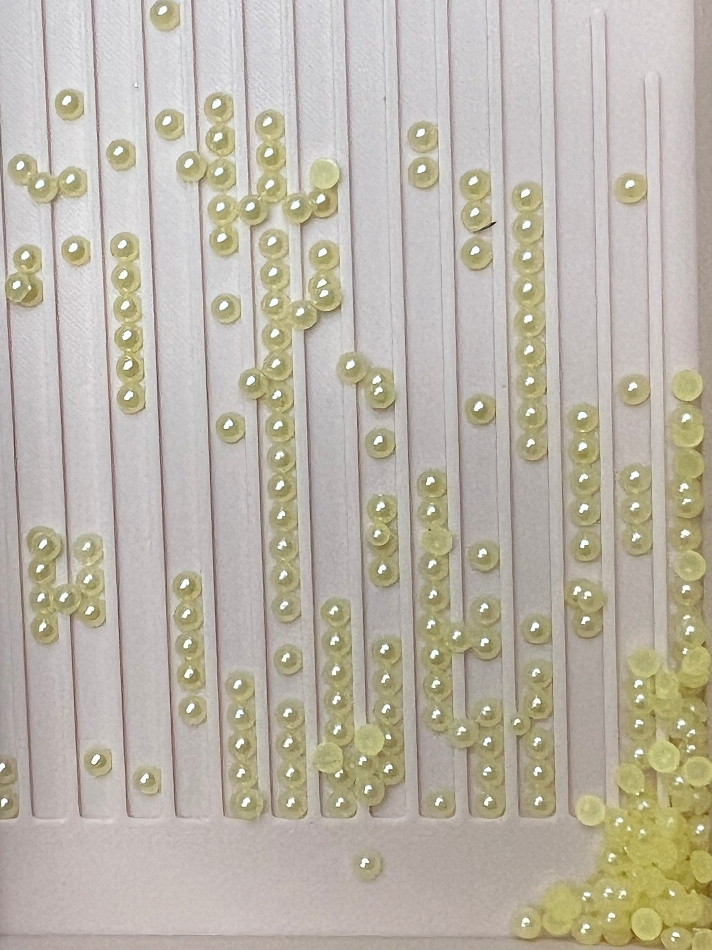 Light Yellow β¨ππ