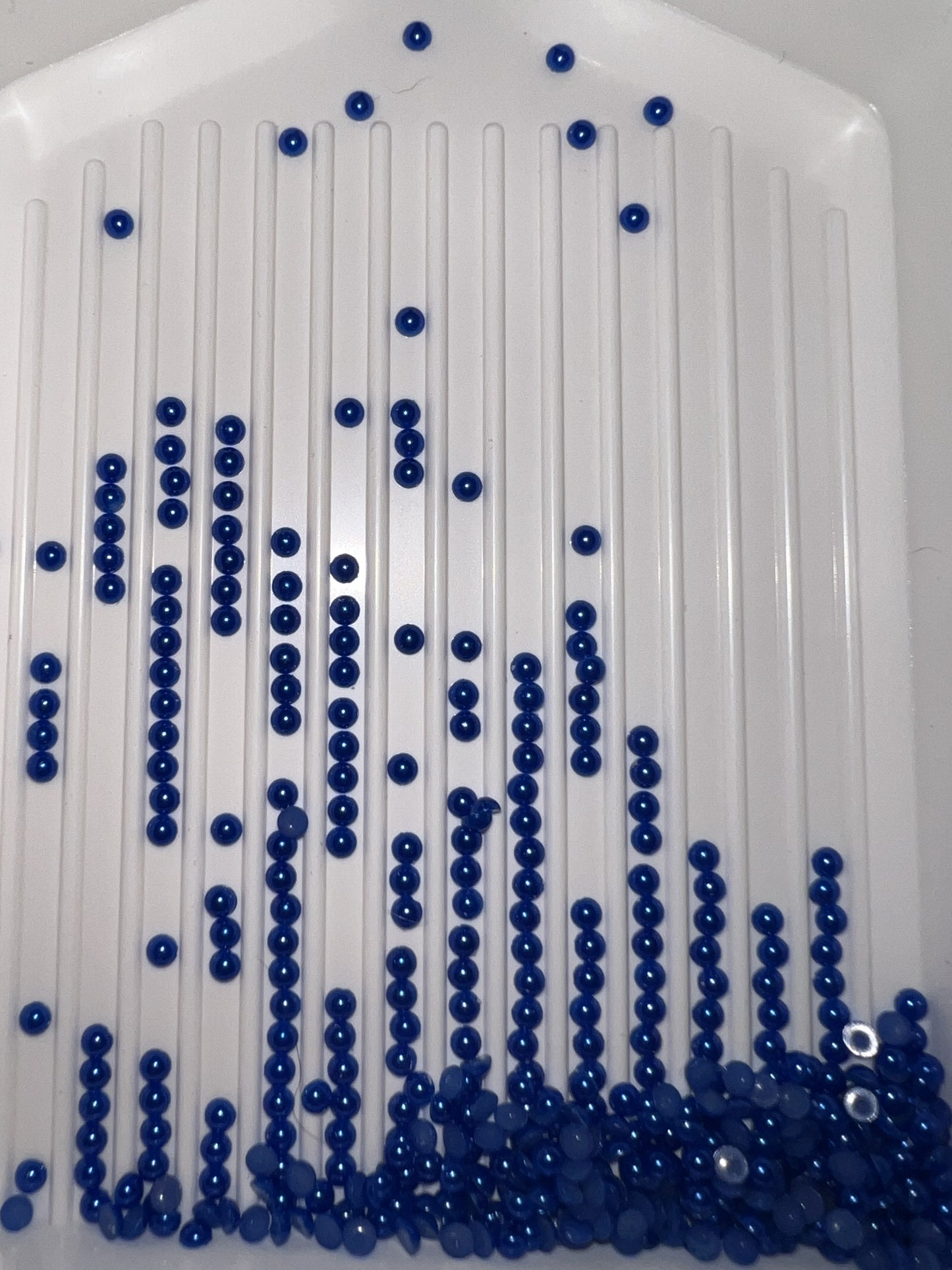 Radiant Realms: Luna Pearls