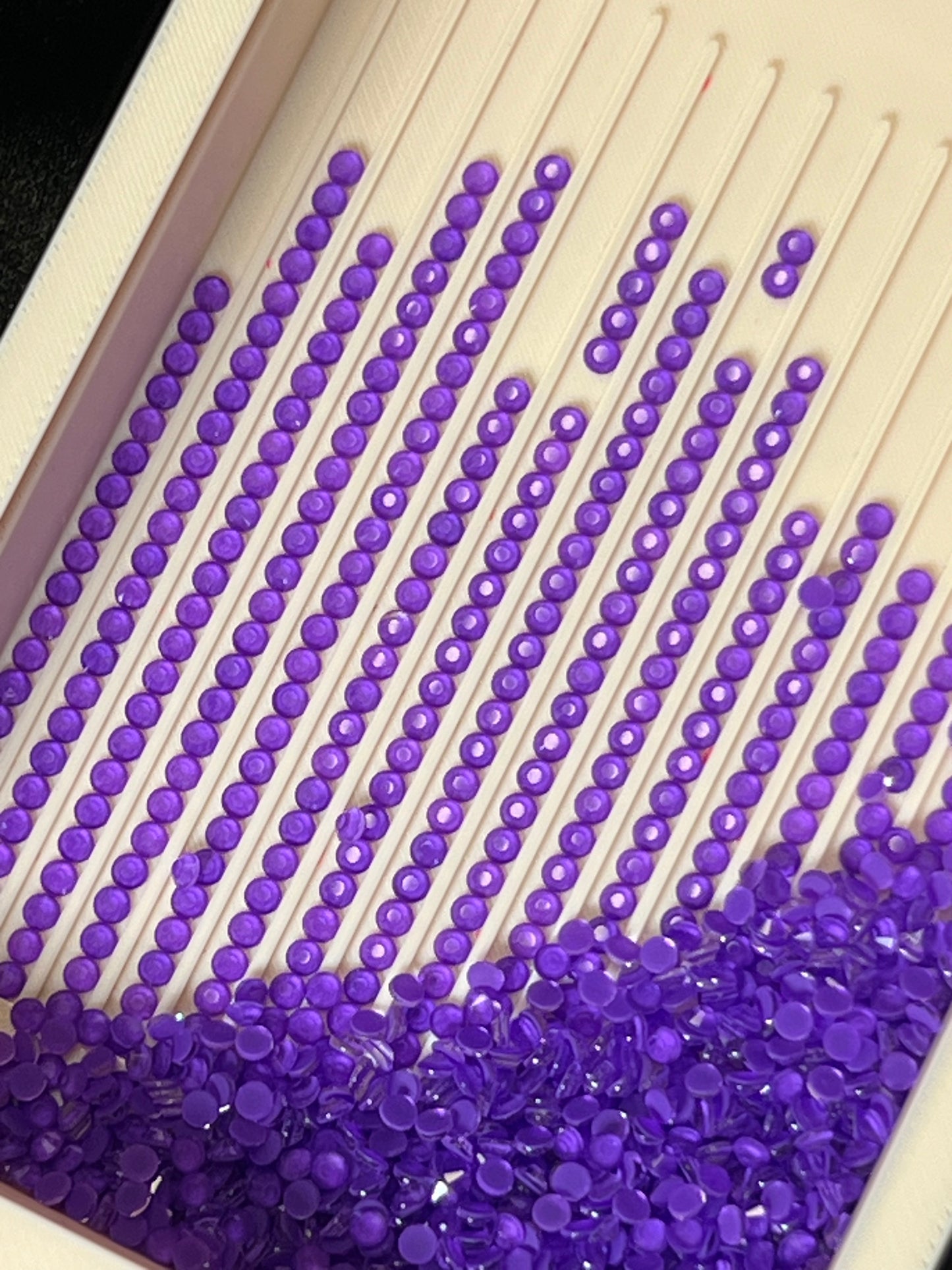 Deep Lilac Neon