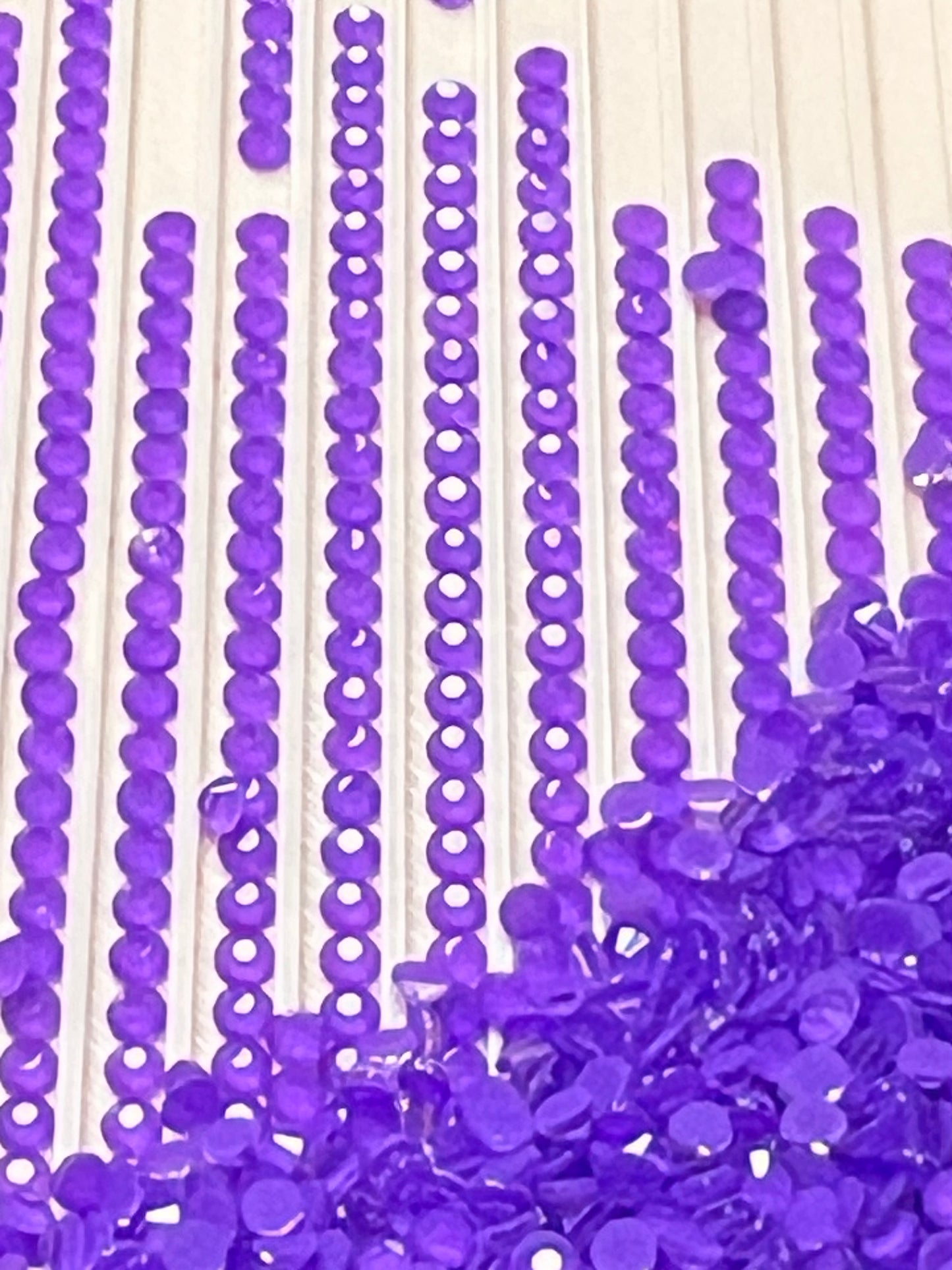 Deep Lilac Neon