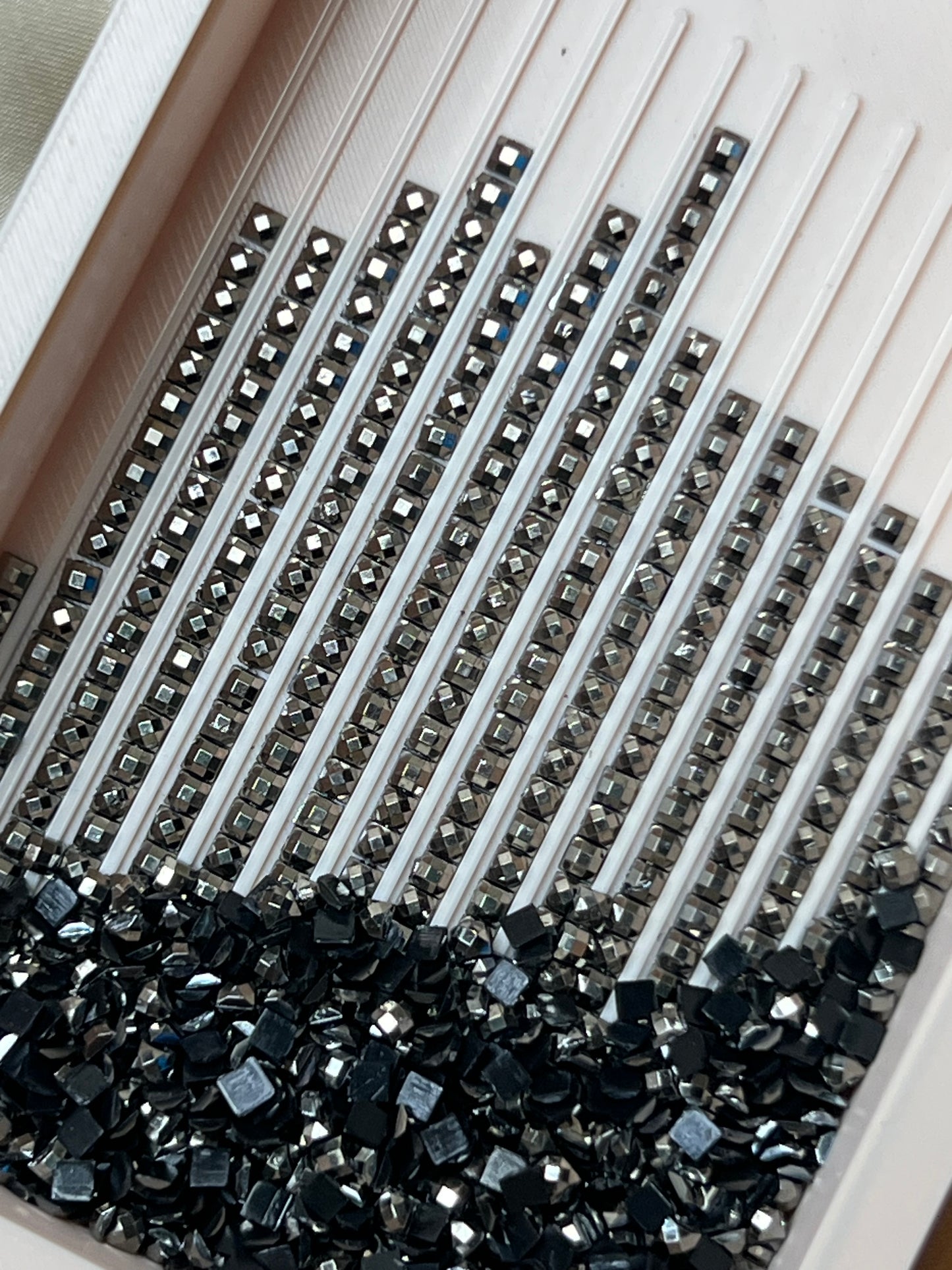 Metal Luxe Square - Gunmetal