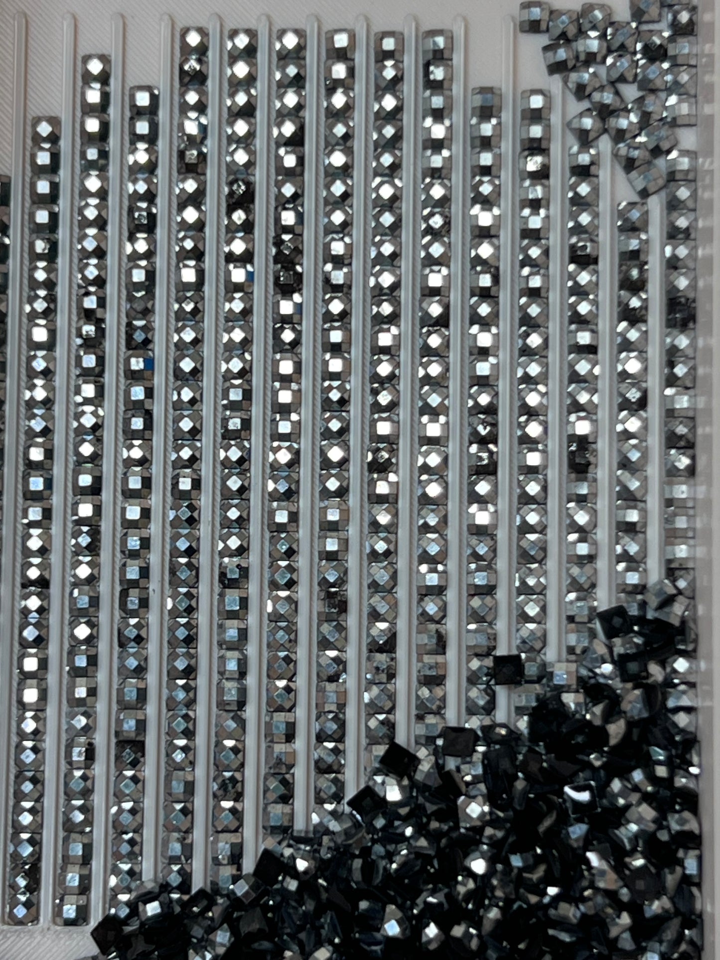 Metal Luxe Square - Platinum