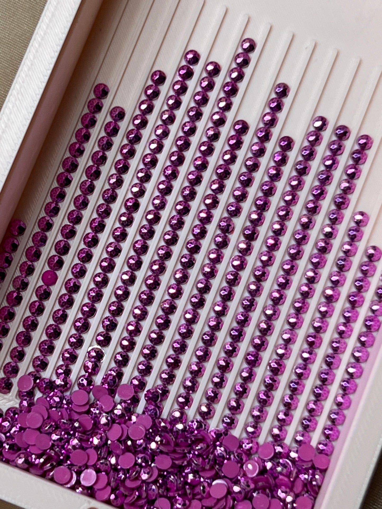 Metal Luxe Round - Amethyst