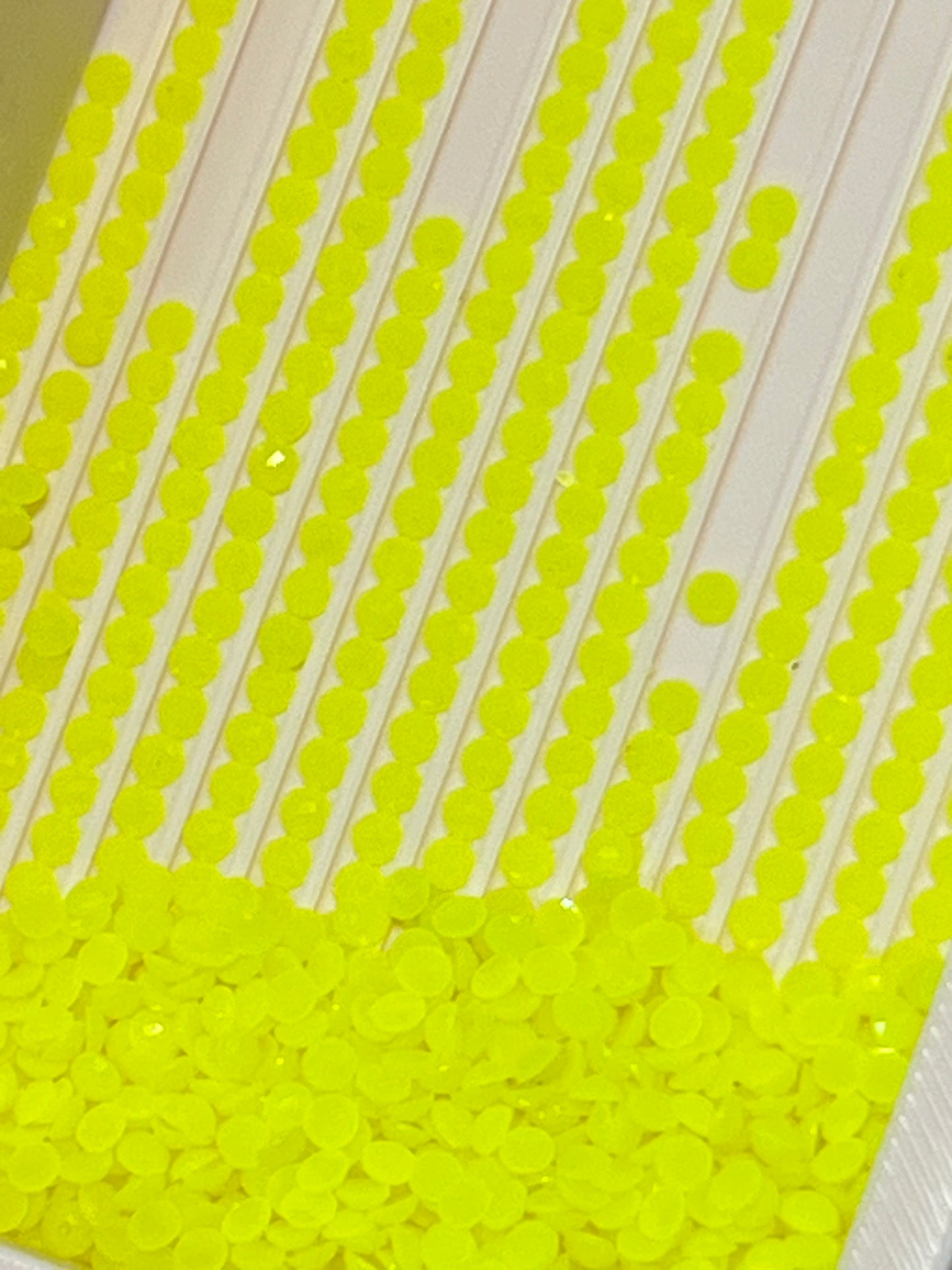020 – Highlighter Havoc | Fireflies Rounds