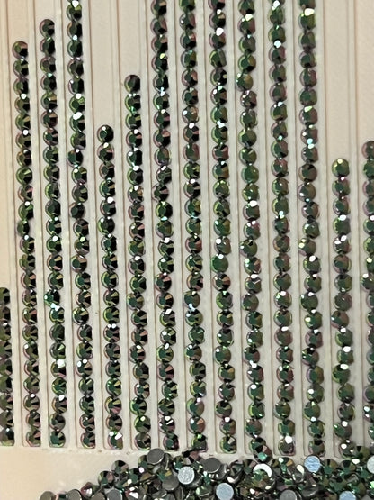 Celestial Glass: Forge – Metallic Pinkish Green