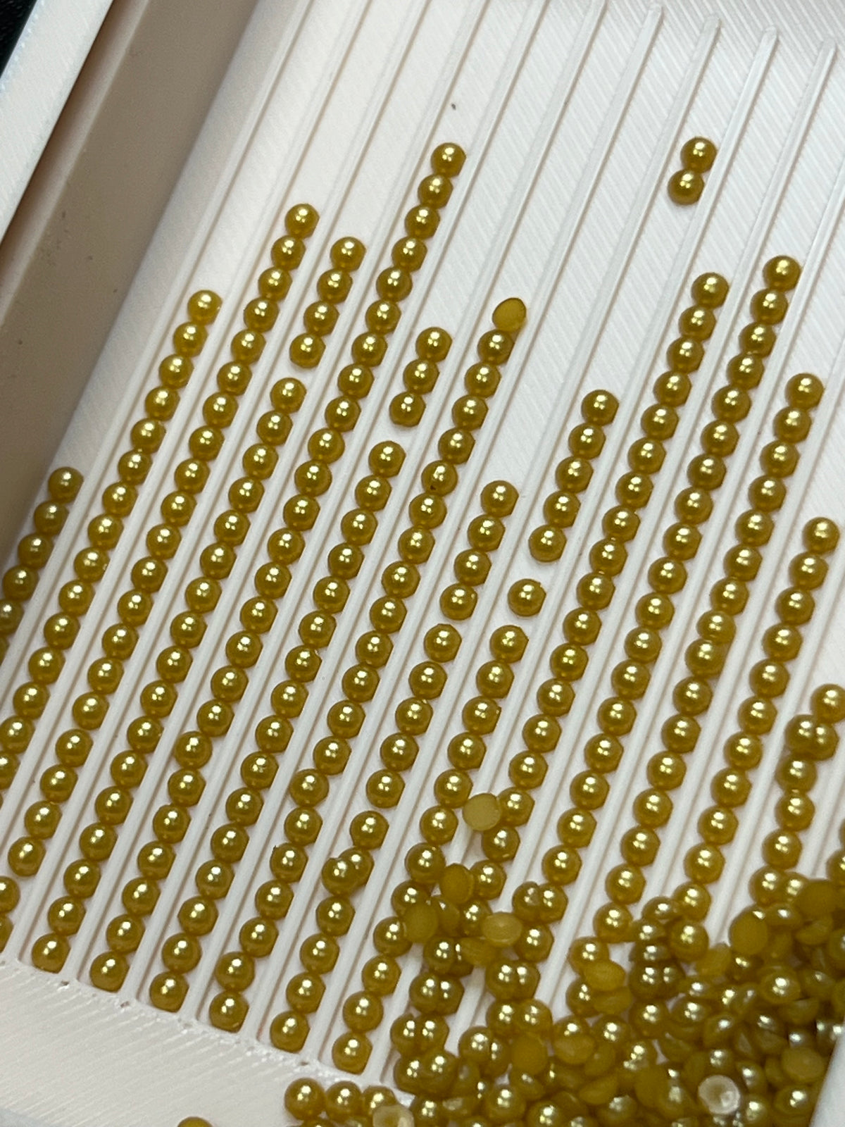 Luna Pearls – FP54 Harvest Gold