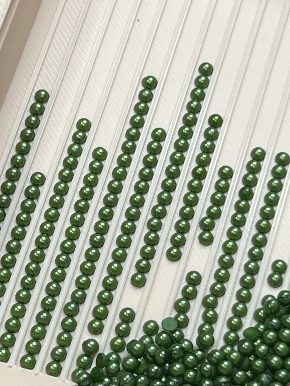 Luna Pearls – FP49 Evergreen