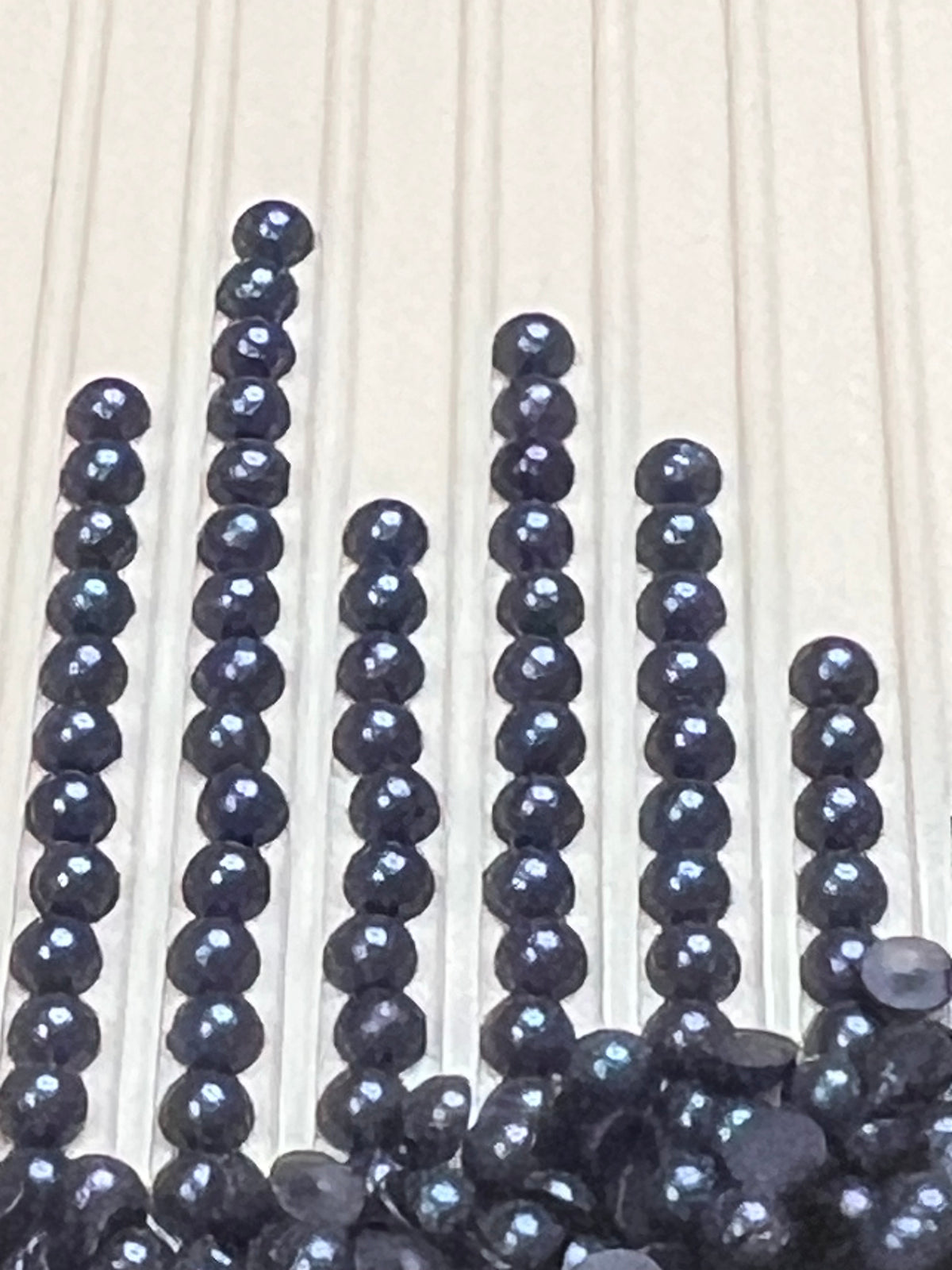 Luna Pearls – FP42 Midnight Ink