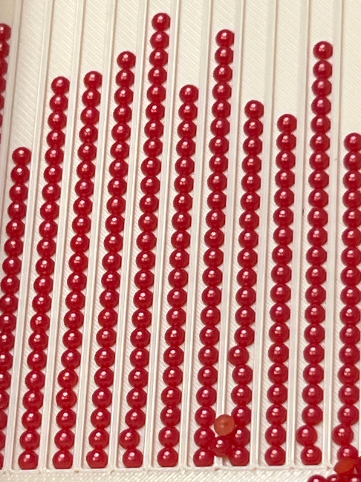 Luna Pearls – FP27 Poppy
