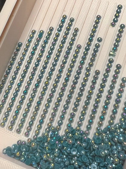 Luna Pearls AB – FA22 Enchanted Teal