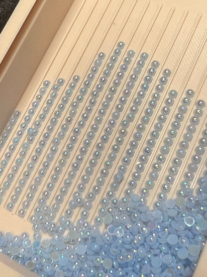 Luna Pearls AB – FA18 Blue Moon Mist