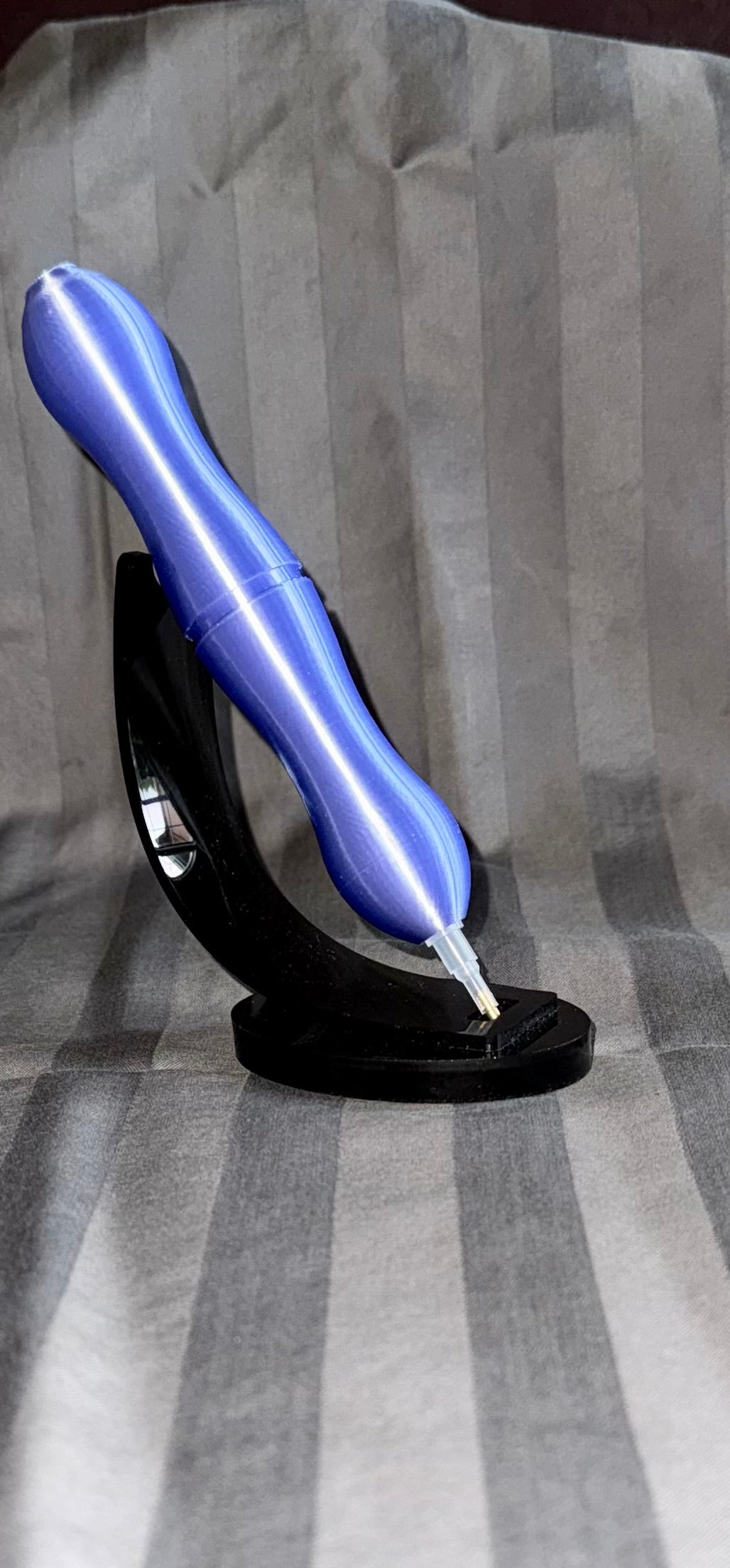 The Dara - City Edition - Our Thick Pen