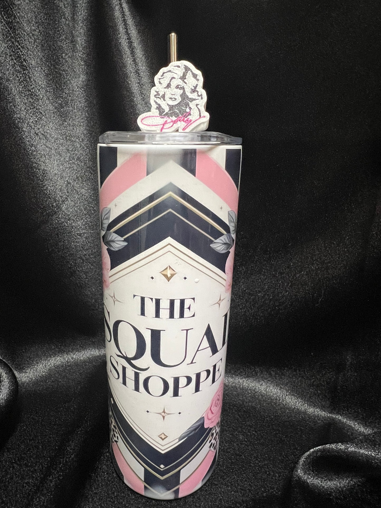 The Queen of Extra — Straw Topper