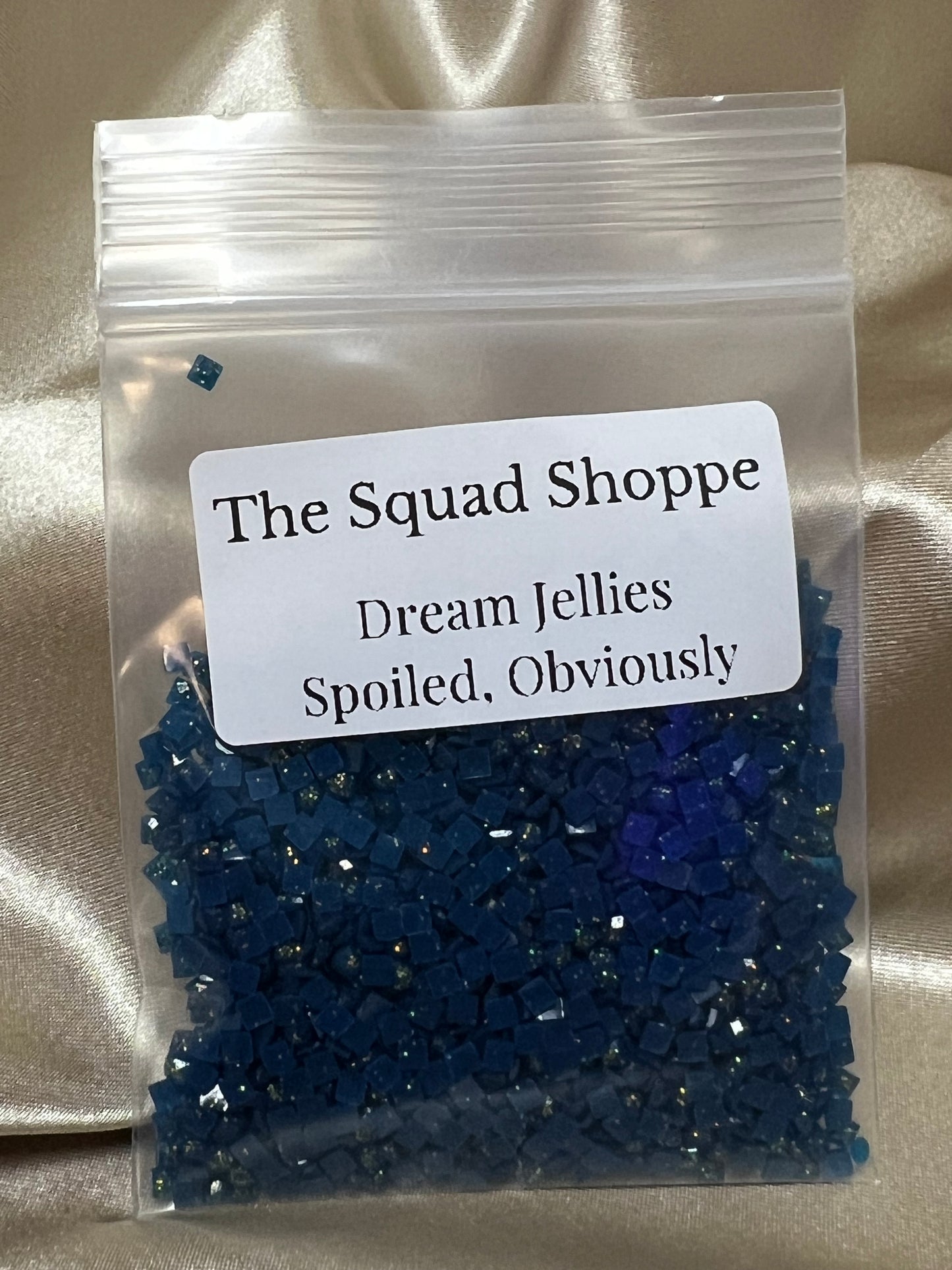 Dream Jellies XC-018 - Square - Spoiled. Obviously ✨