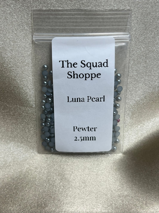 Pewter ✨🩶🌙