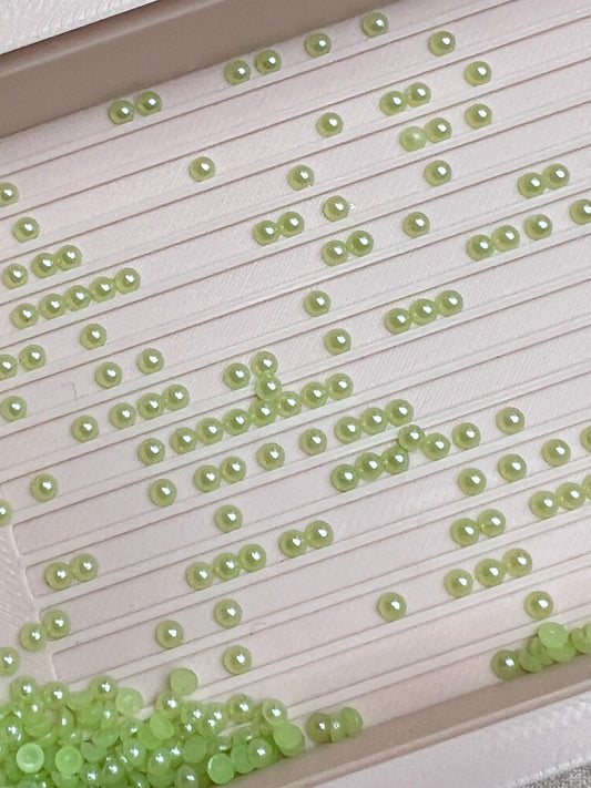 Luna Pearls - Light Green ✨🍐🌙